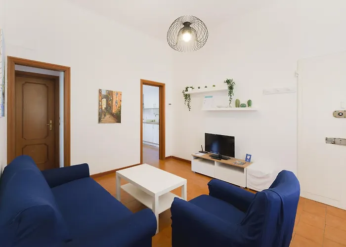 La Casa Di Gino - A Due Passi Dal Mare Appartamento *